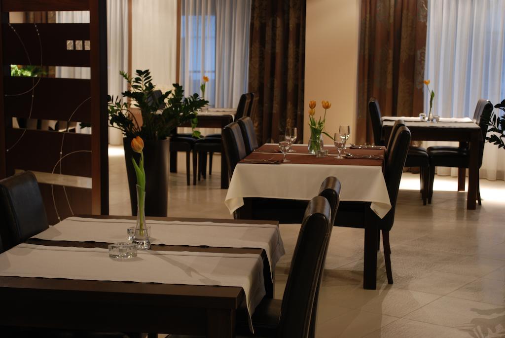 Hotel Zajazd Mazowsze Slupno 외부 사진